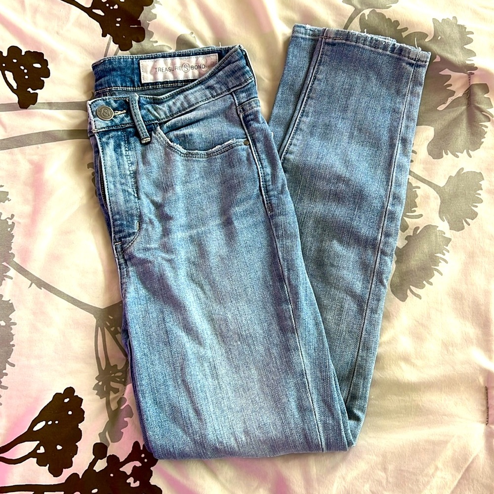 Treasure & Bond Charity Skinny High Rise Crop Jeans
